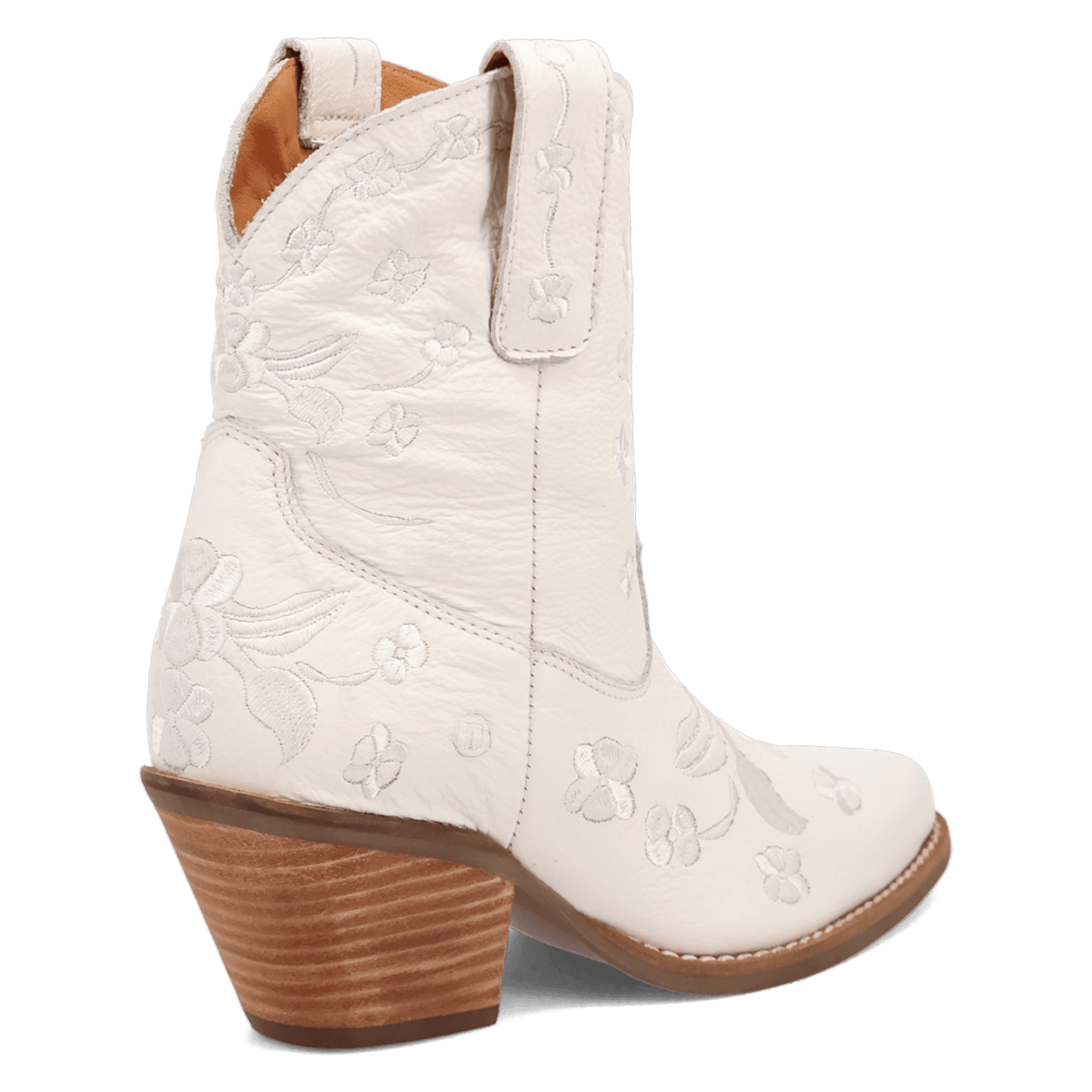 PRODUCT SHOT SWEETHEART LEATHER BOOTIE AT 315 DEGREE ANGLE