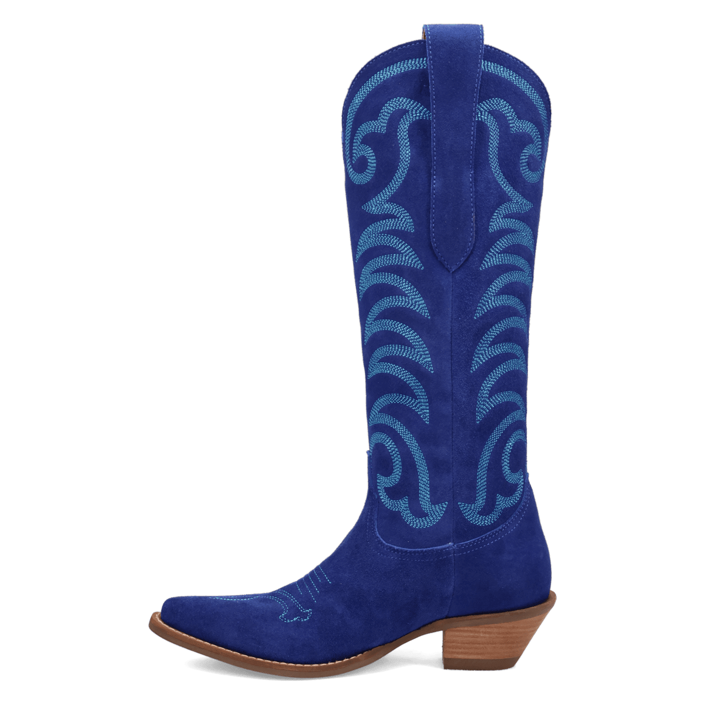 PRODUCT SHOT MOVIN' ON LEATHER BOOT AT 135 DEGREE OUTSIDE ANGLE