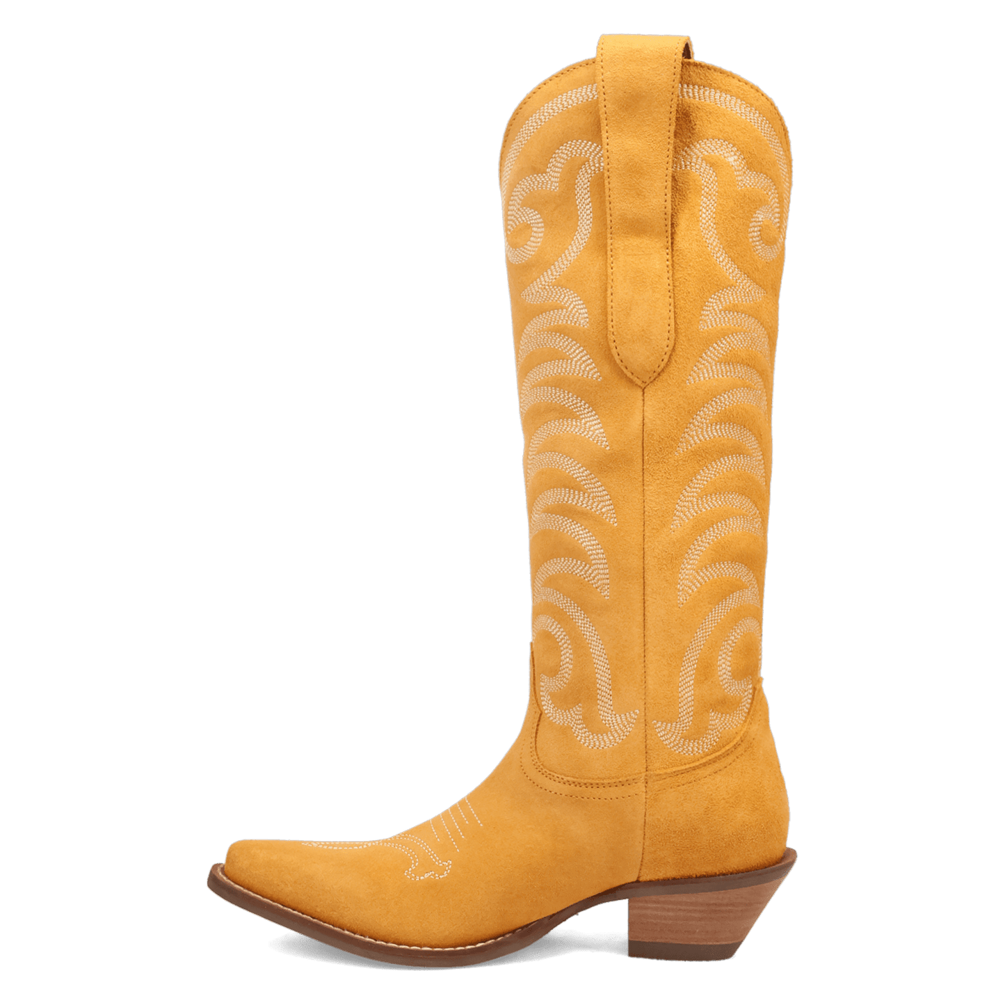 PRODUCT SHOT MOVIN' ON LEATHER BOOT AT 135 DEGREE OUTSIDE ANGLE