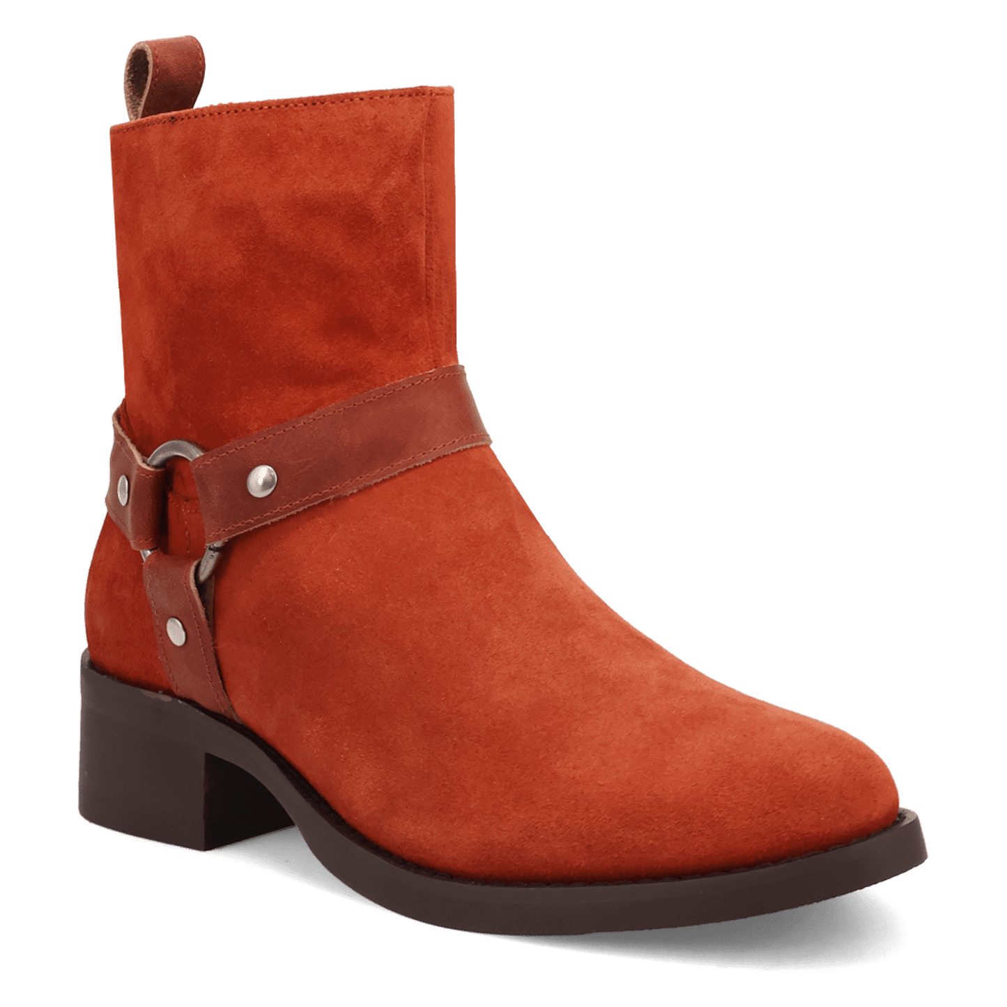 PRODUCT SHOT MATADOR SUEDE LEATHER BOOT AT 45 DEGREE ANGLE