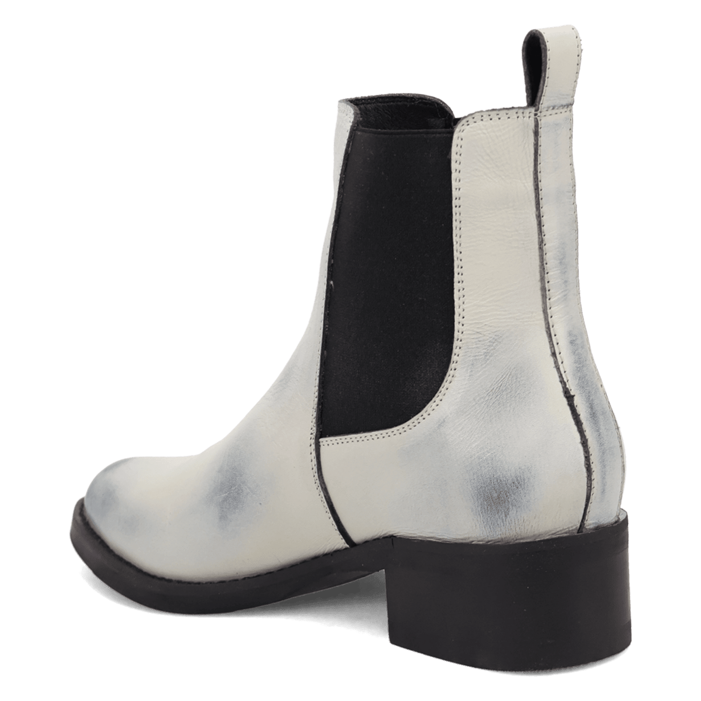 PRODUCT SHOT CAMINO LEATHER BOOT AT 270 DEGREE ANGLE