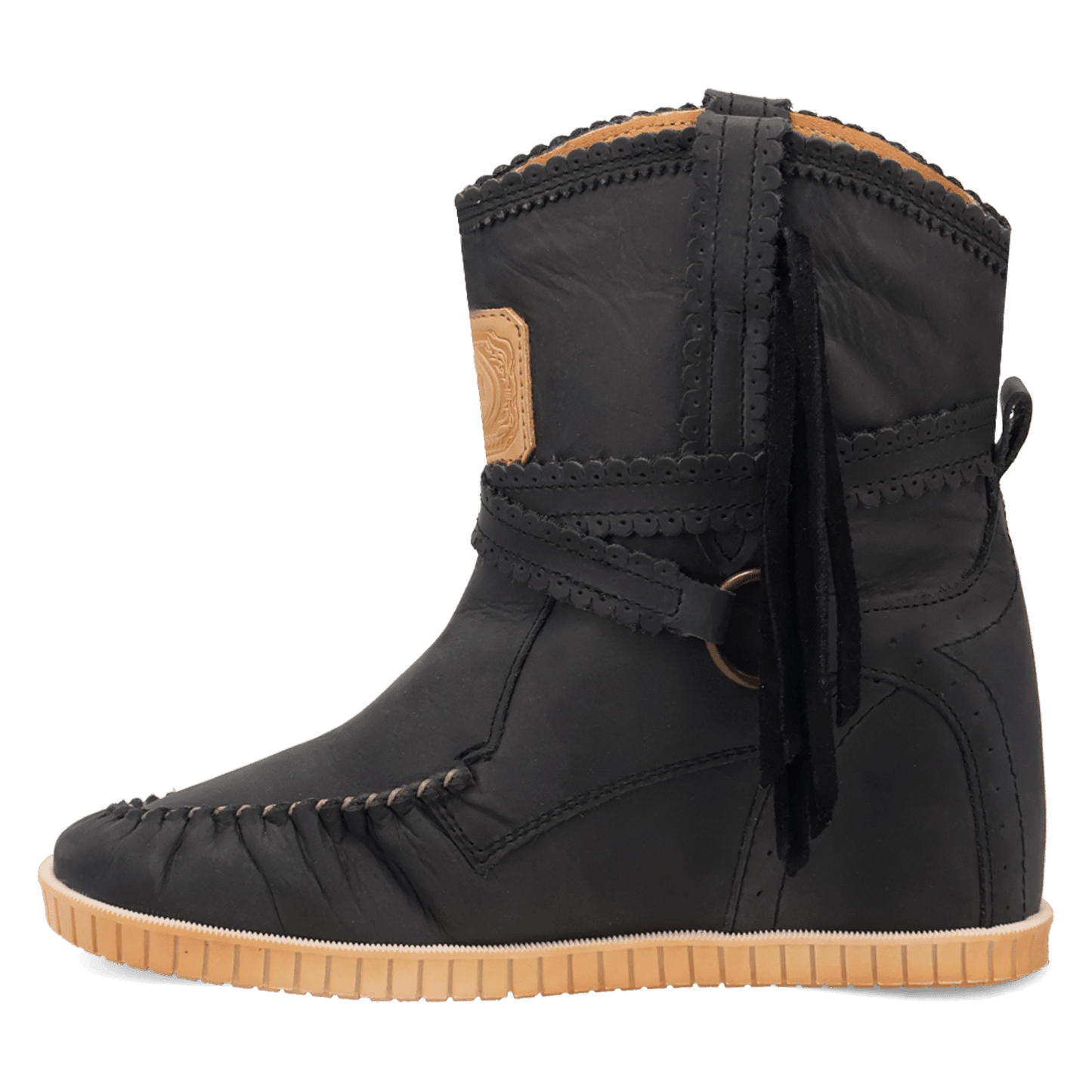 PRODUCT SHOT MONTAUK LEATHER BOOT AT 135 DEGREE OUTSIDE ANGLE