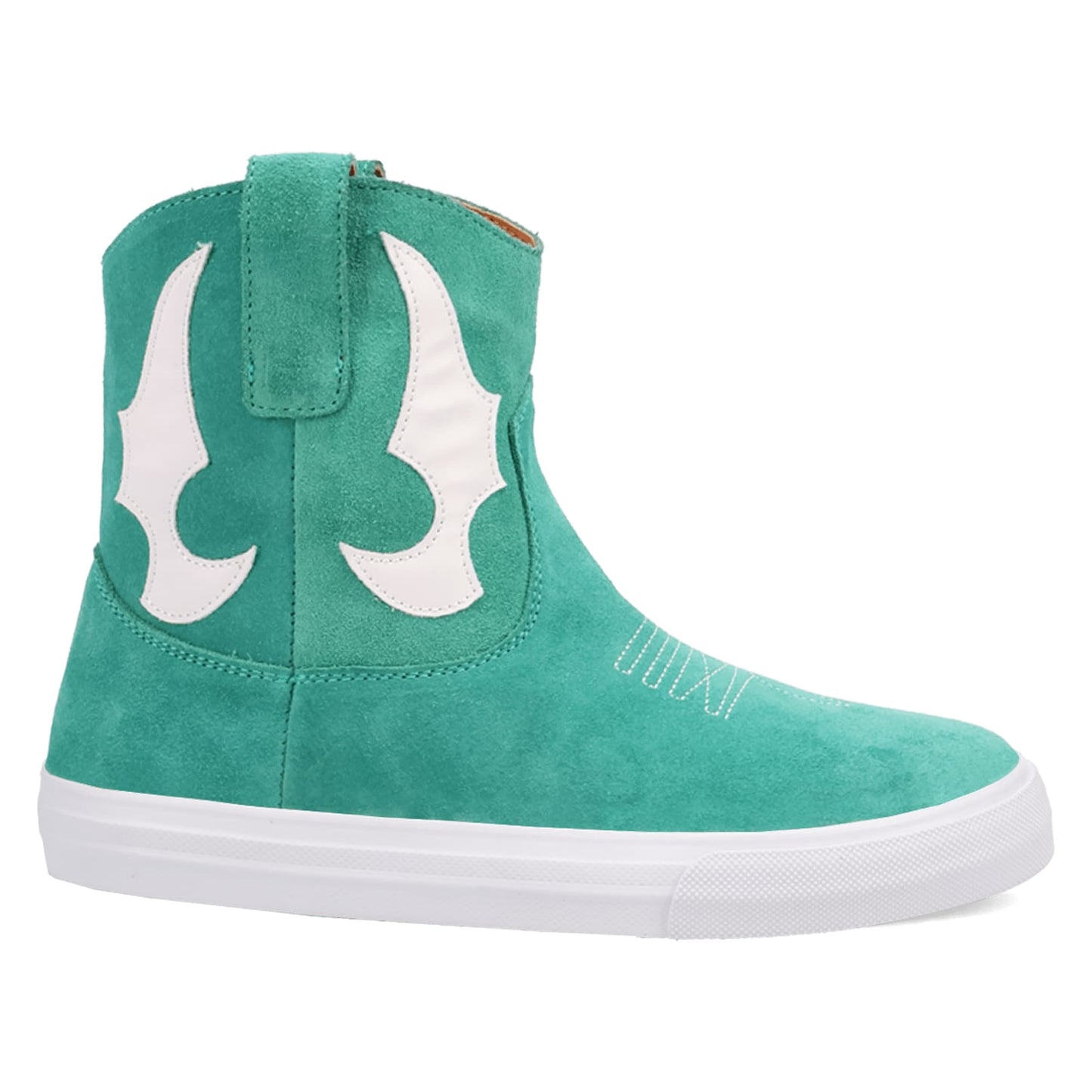 PRODUCT SHOT OLLIE SNEAKER AT 90 DEGREE INSIDE ANGLE