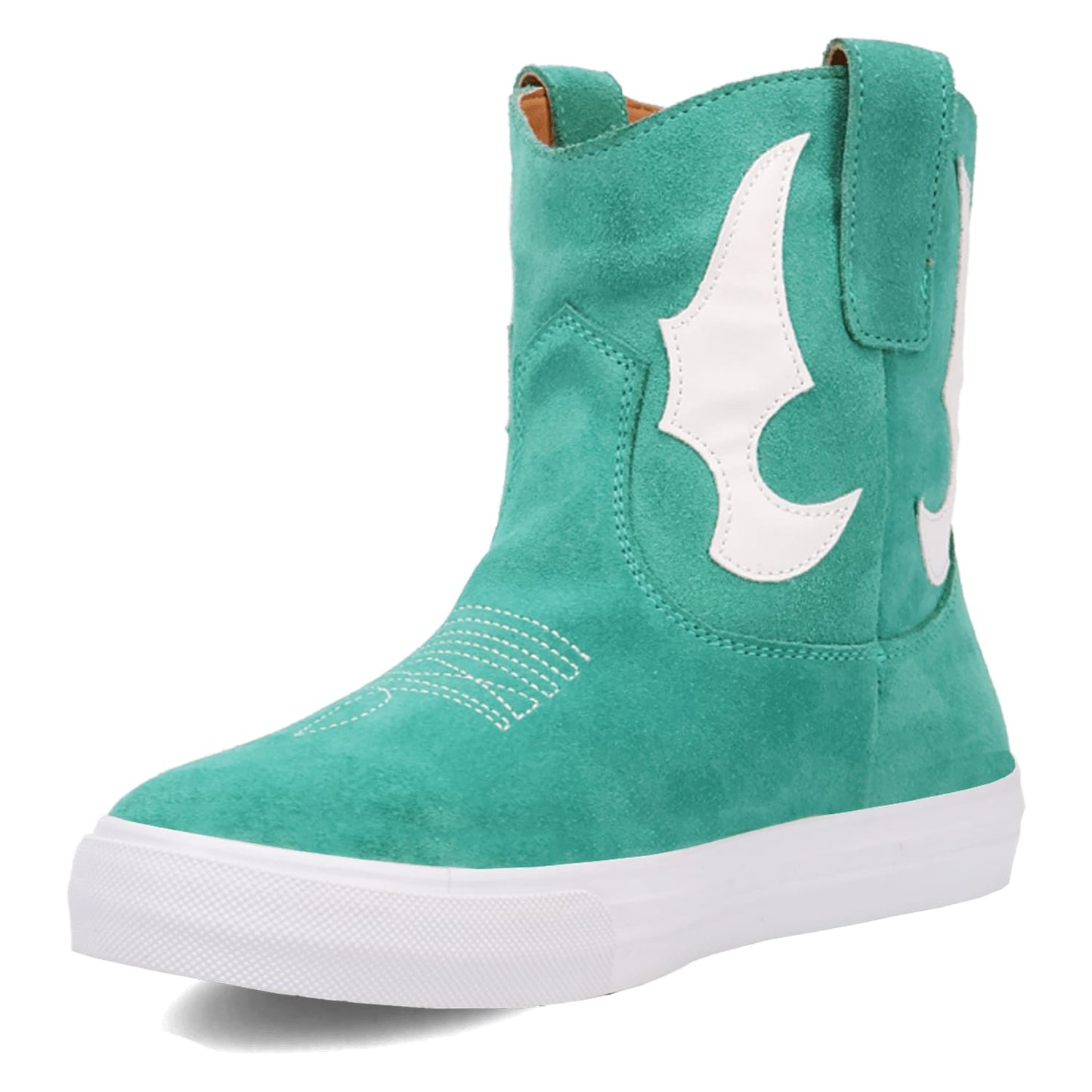 PRODUCT SHOT OLLIE SNEAKER AT 225 DEGREE ANGLE