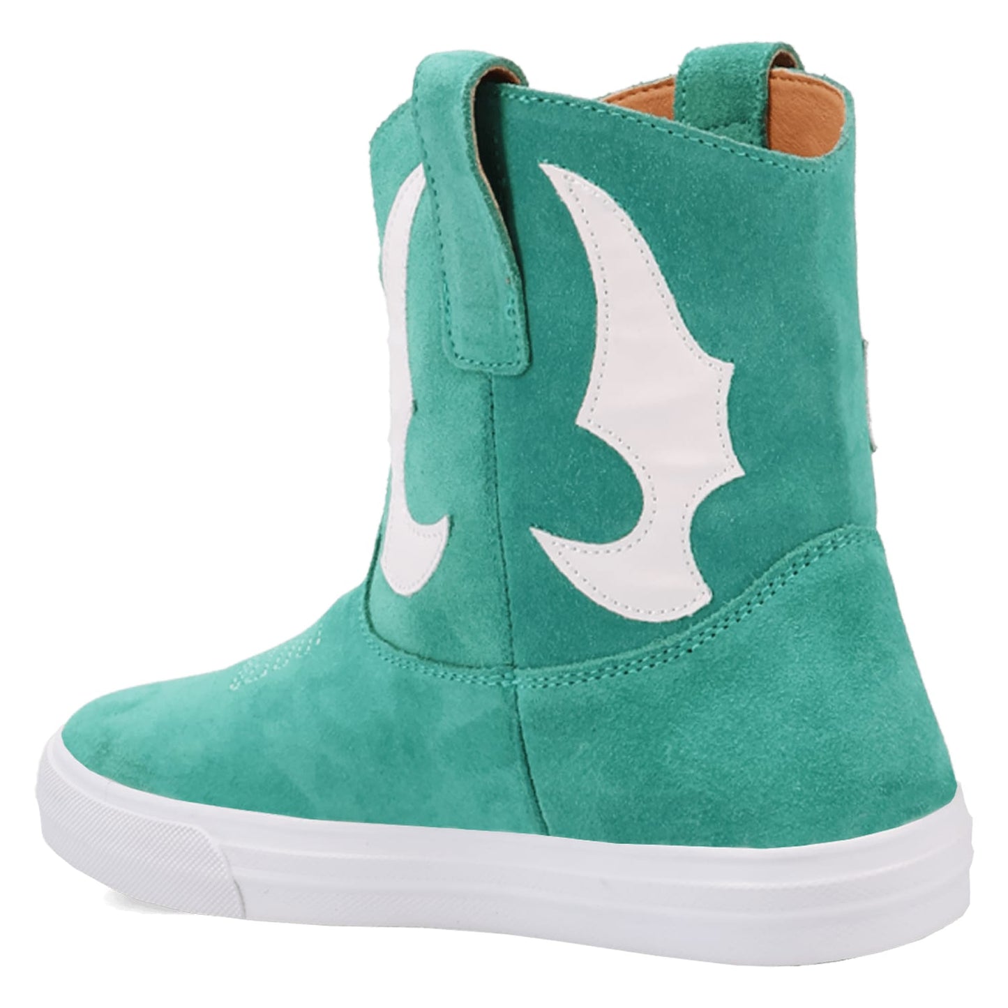 PRODUCT SHOT OLLIE SNEAKER AT 270 DEGREE ANGLE