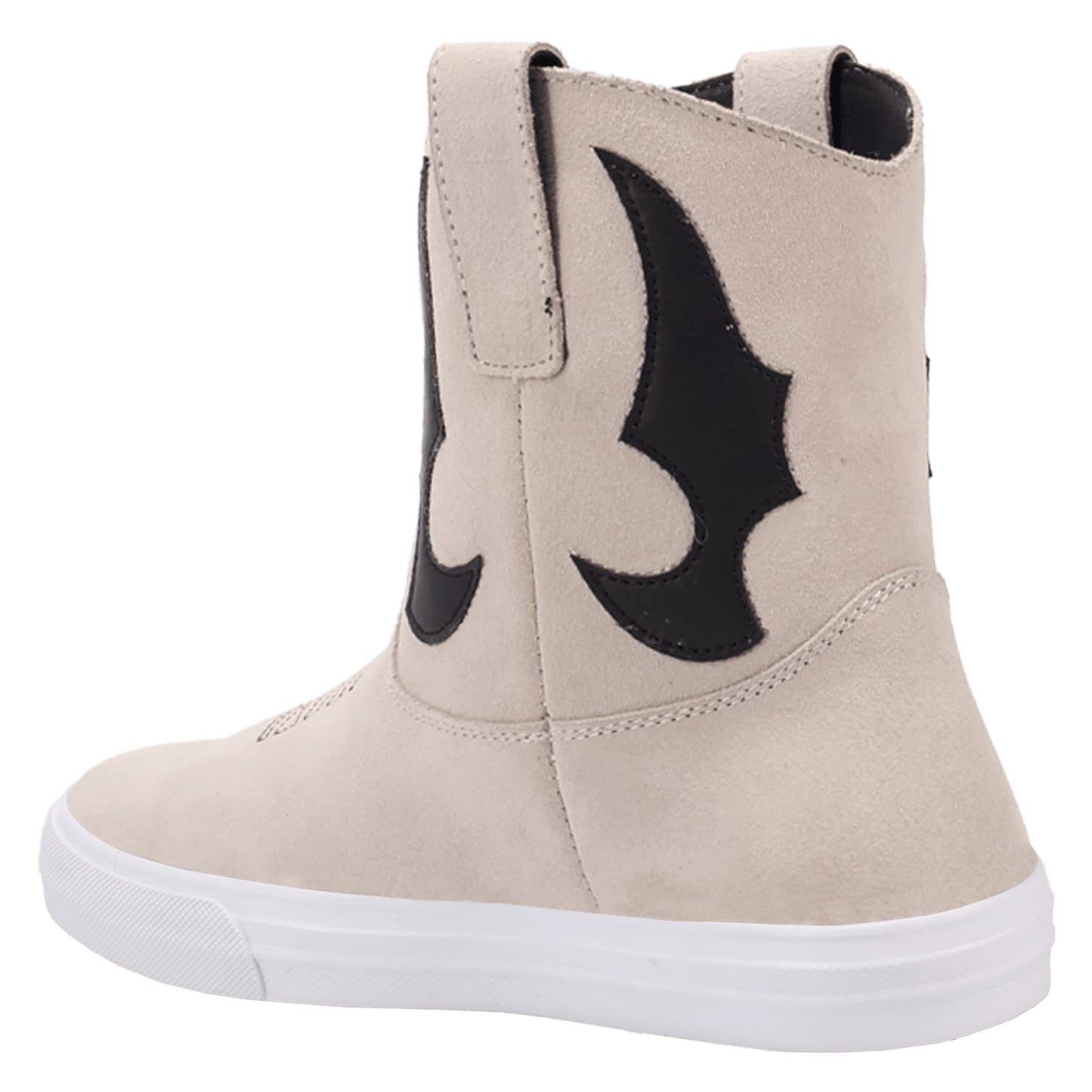 PRODUCT SHOT OLLIE SNEAKER AT 270 DEGREE ANGLE