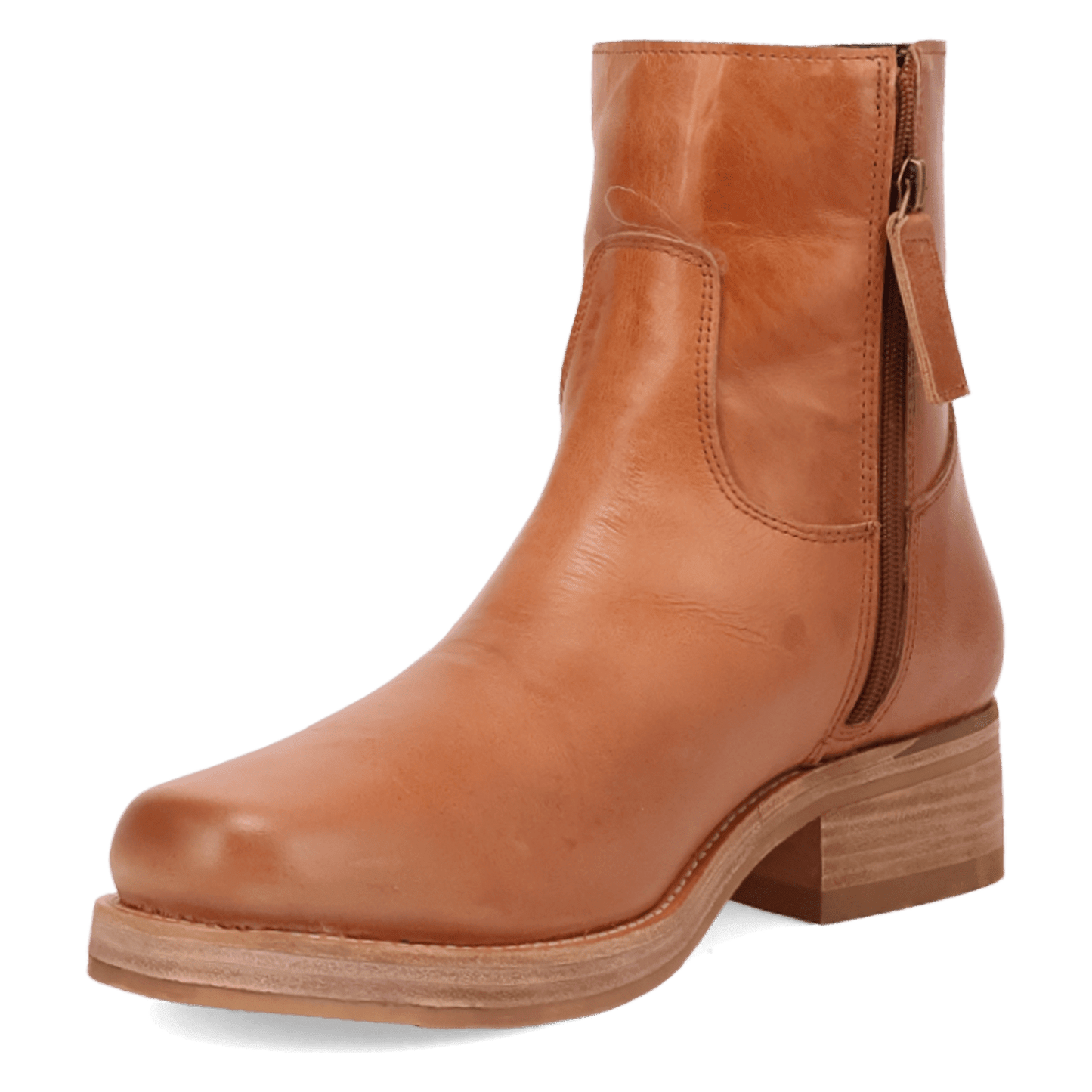 PRODUCT SHOT BANNER LEATHER BOOT AT 225 DEGREE ANGLE