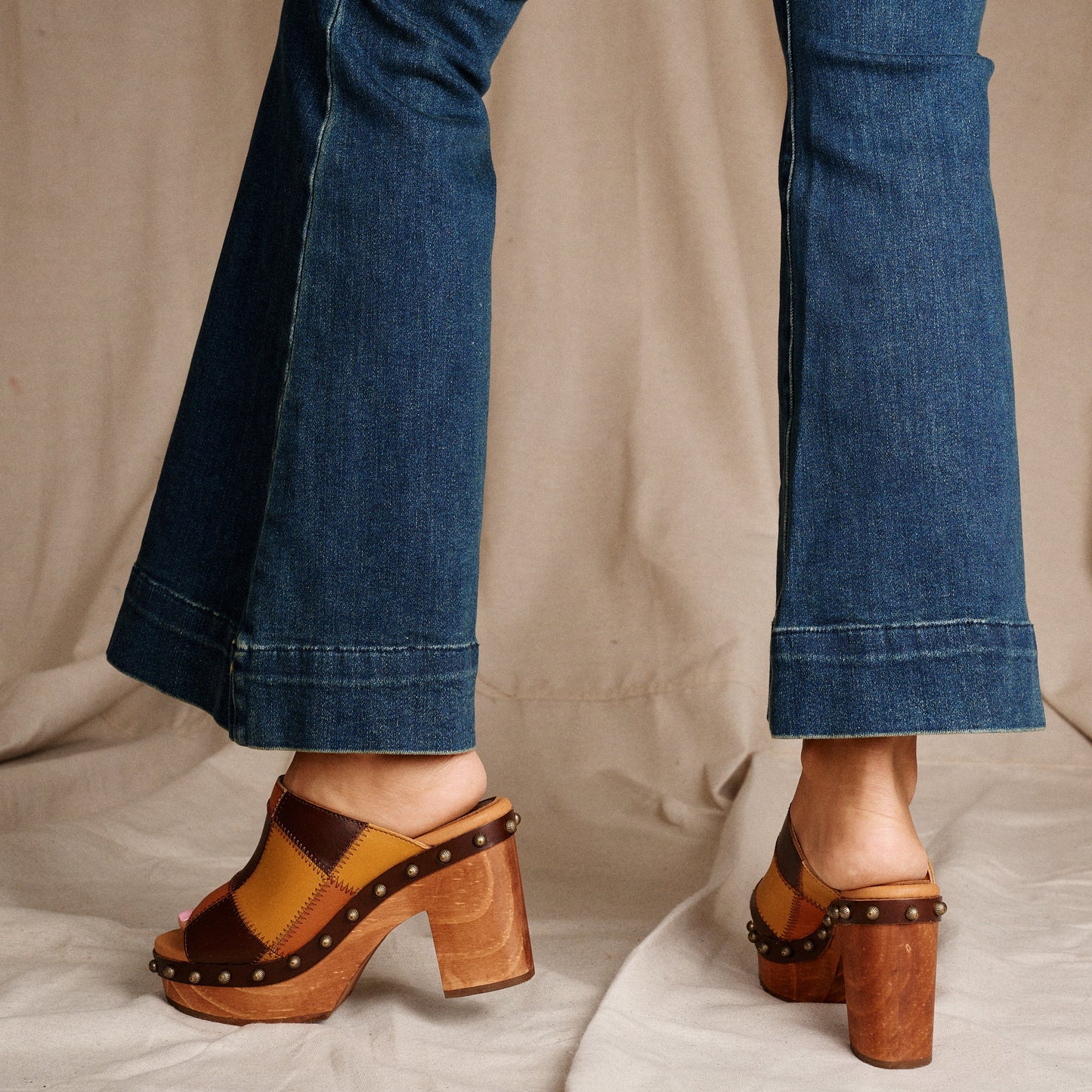 MOSAIC WOODEN SANDAL - Dingo1969