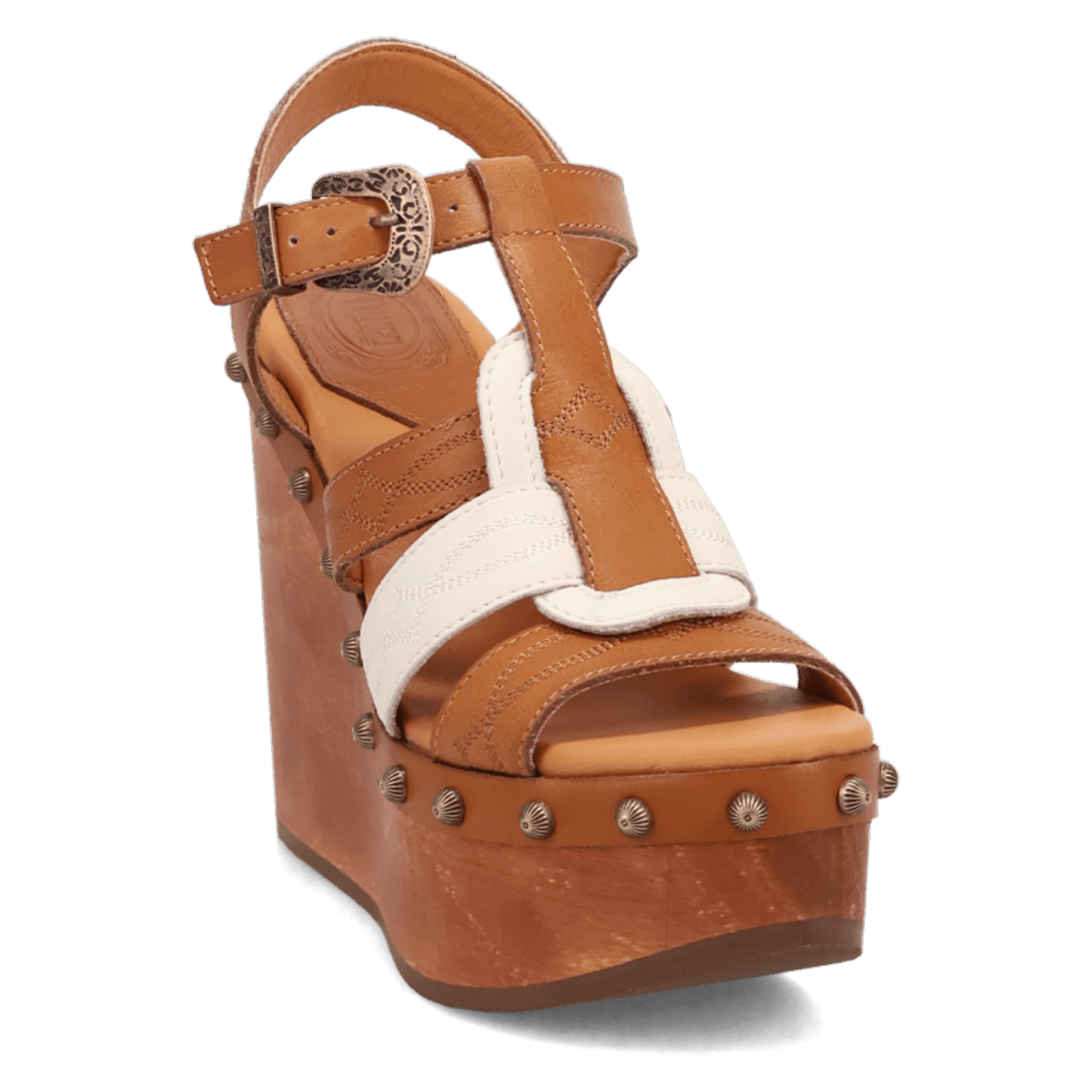 PRODUCT SHOT COSMO WOODEN SANDAL AT 45 DEGREE ANGLE