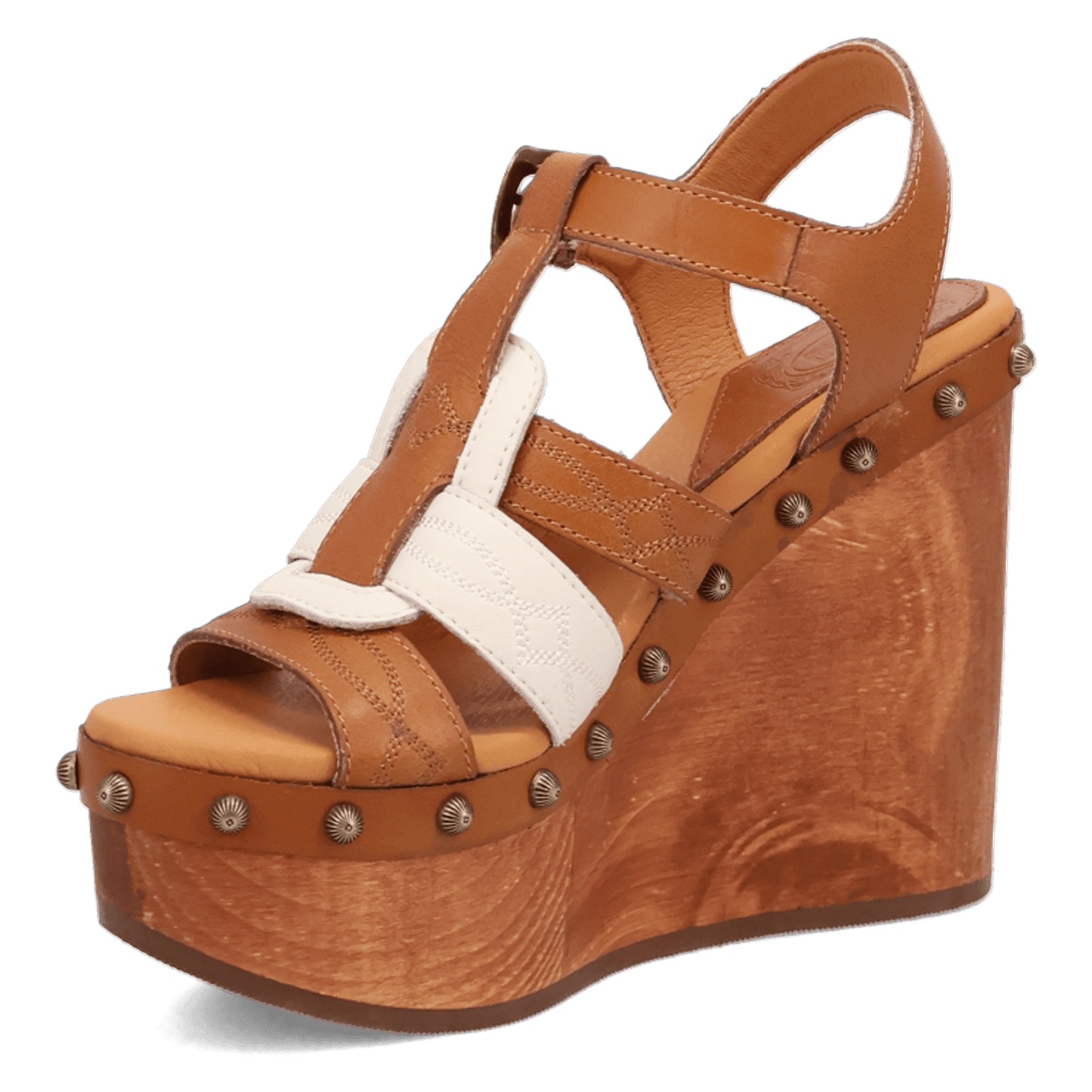 PRODUCT SHOT COSMO WOODEN SANDAL AT 225 DEGREE ANGLE
