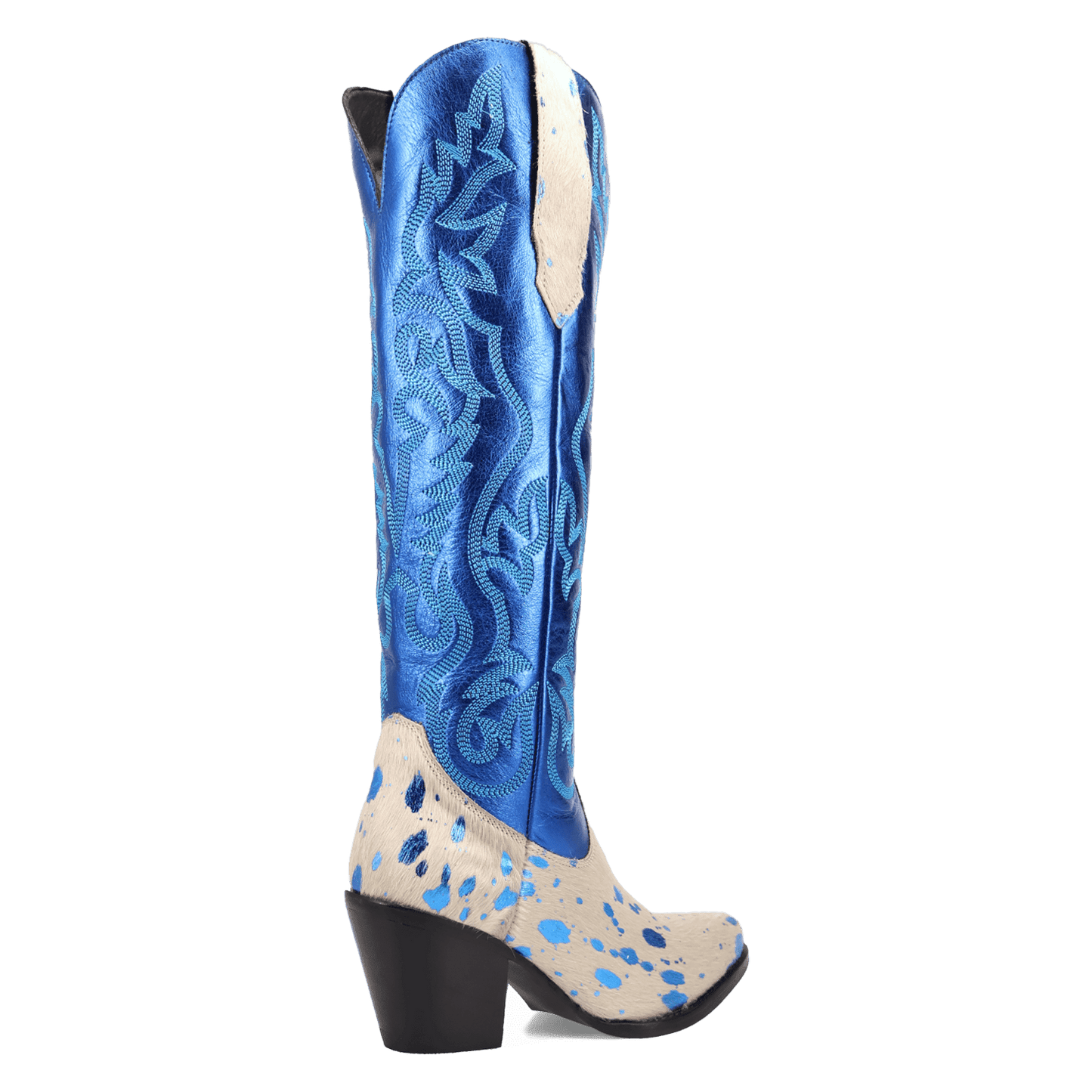 PRODUCT SHOT TAKE NO BULL LEATHER BOOT AT 315 DEGREE ANGLE