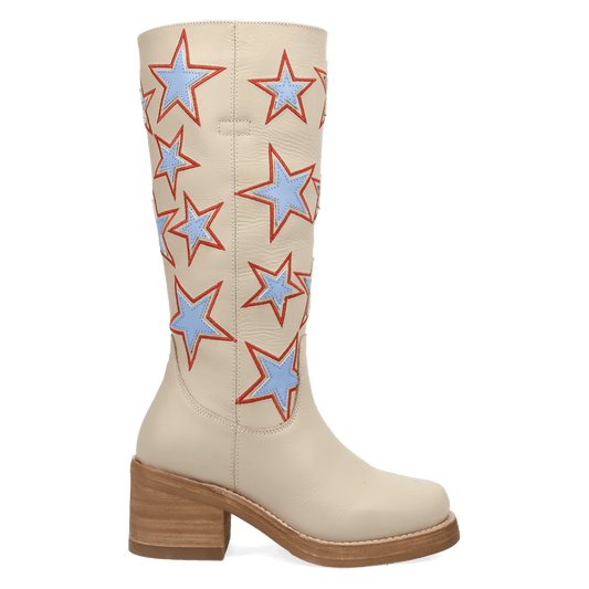 PRODUCT SHOT AMERICAN DREAM LEATHER BOOT AT 90 DEGREE INSIDE ANGLE