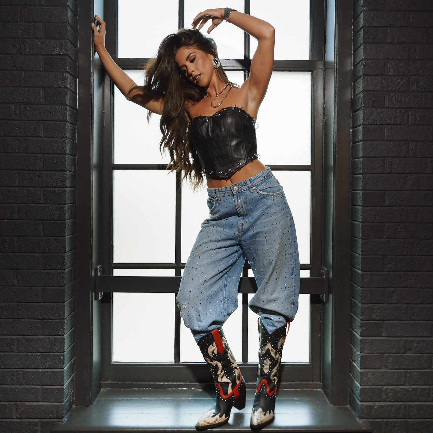 UNTAMED LEATHER BOOT