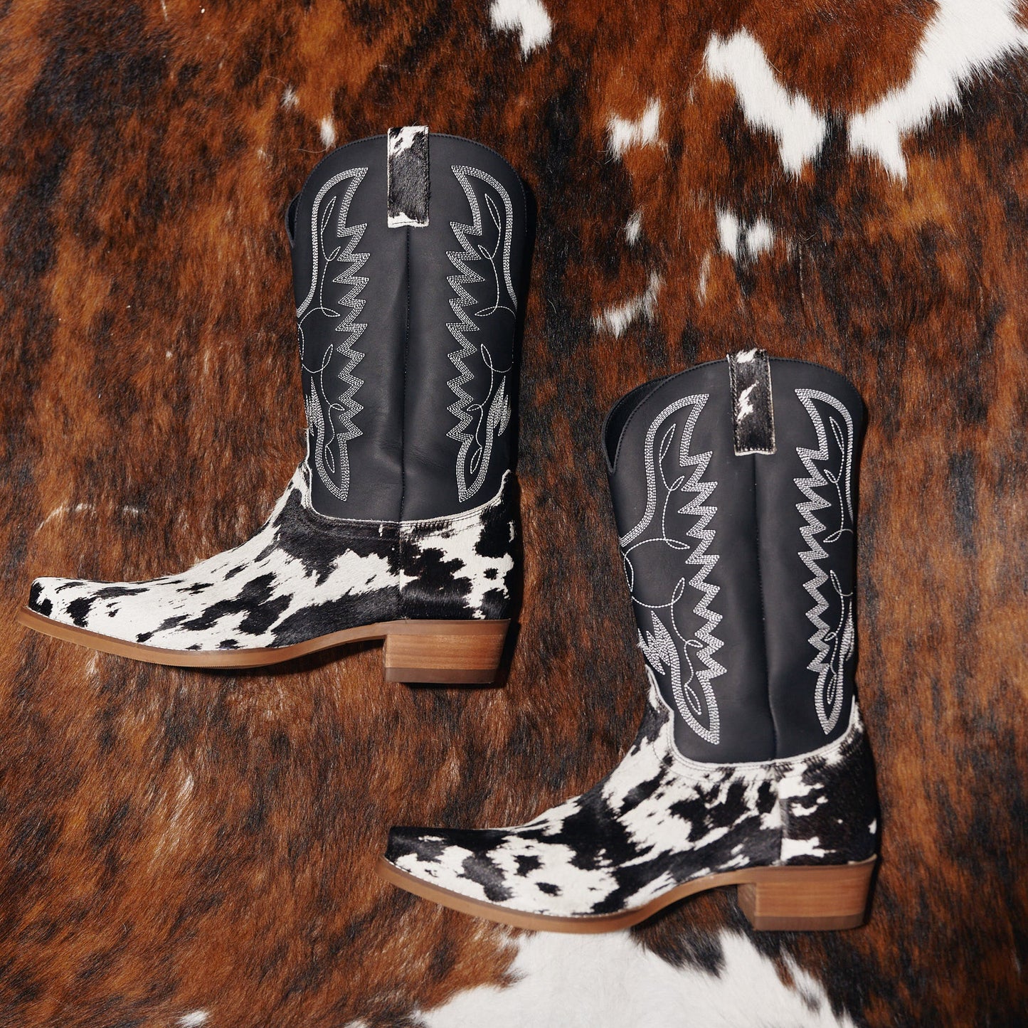 BULL'S EYE LEATHER BOOT