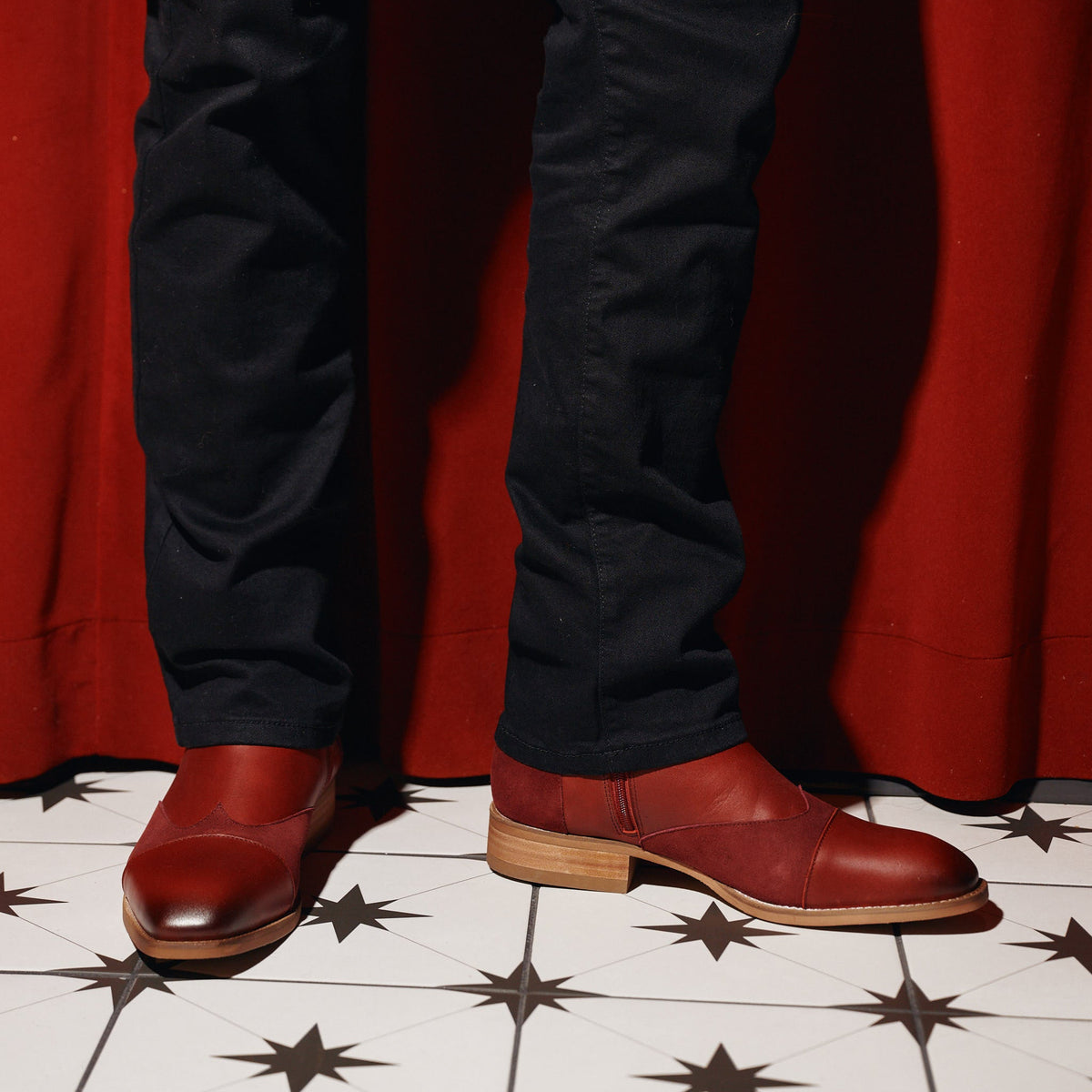 BARNSLEY LEATHER BOOT