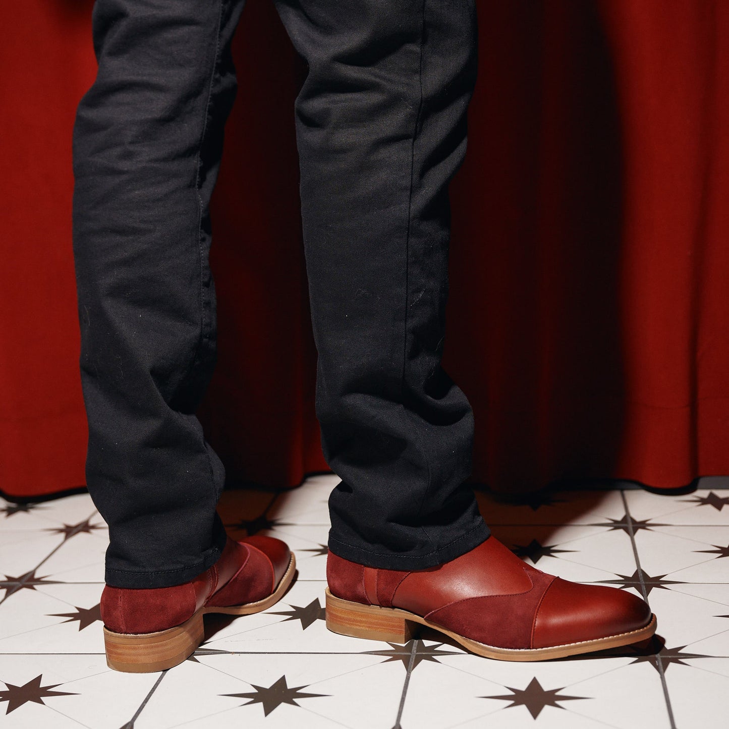 BARNSLEY LEATHER BOOT