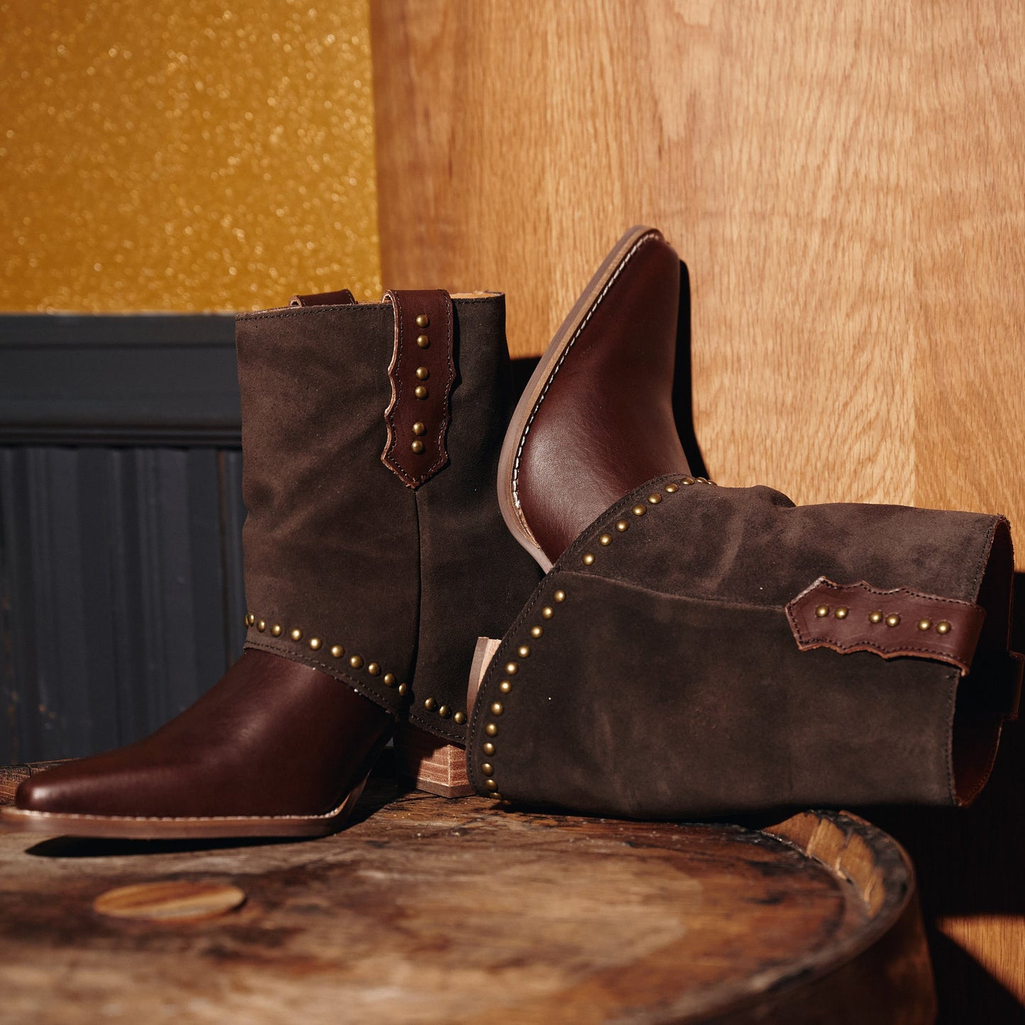 OFF THE CUFF LEATHER BOOTIE