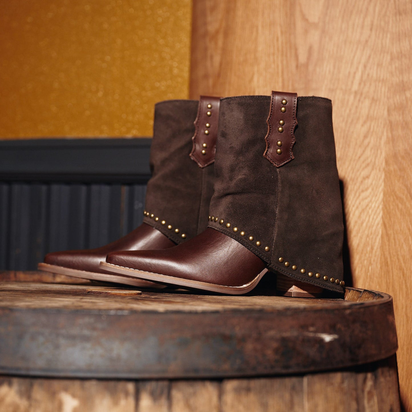 OFF THE CUFF LEATHER BOOTIE
