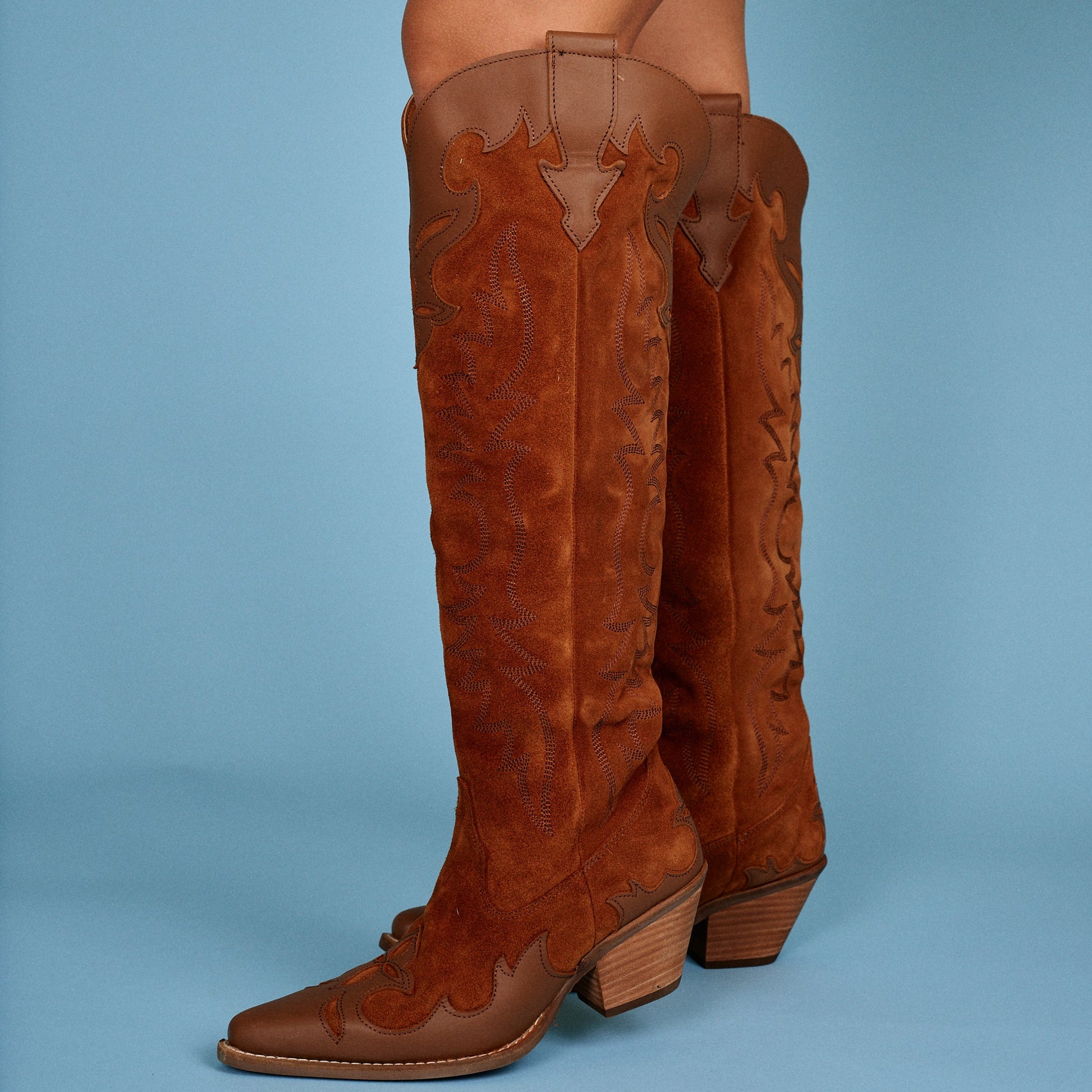 DRAMA QUEEN SUEDE BOOT