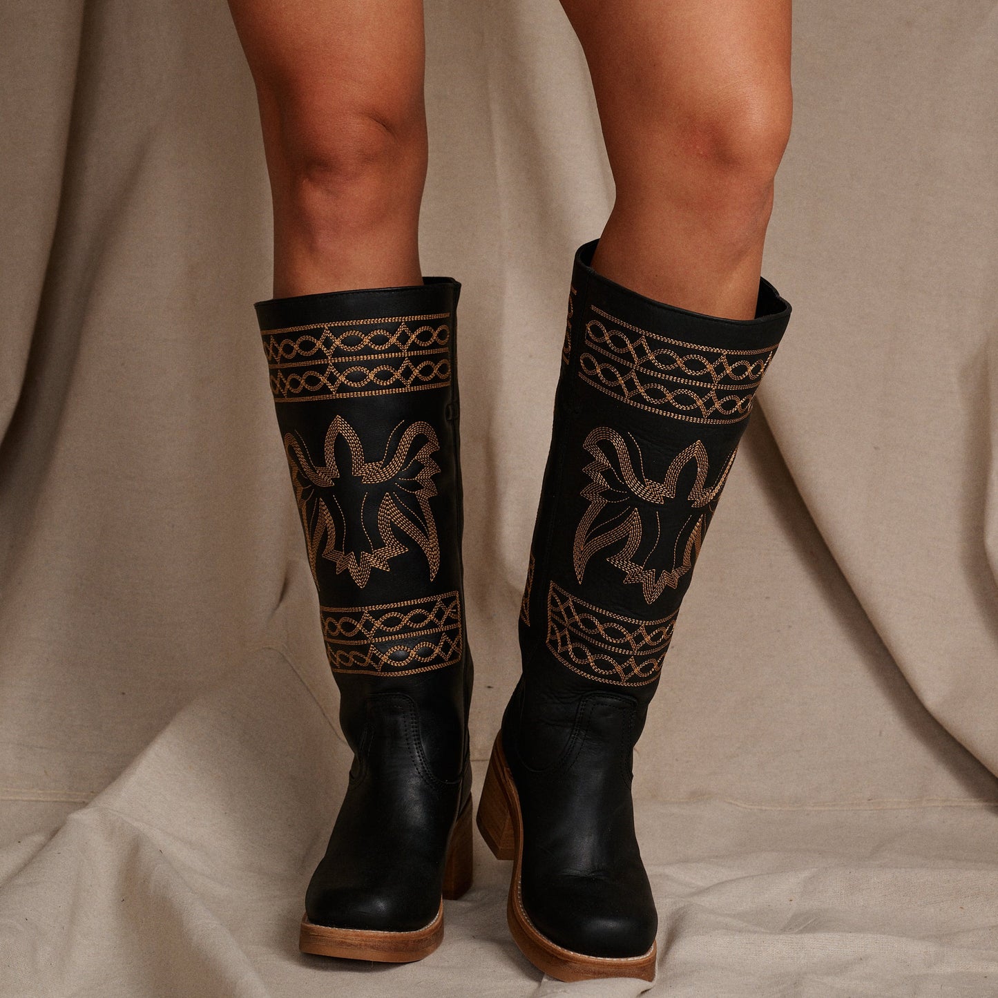 AVALON LEATHER BOOT