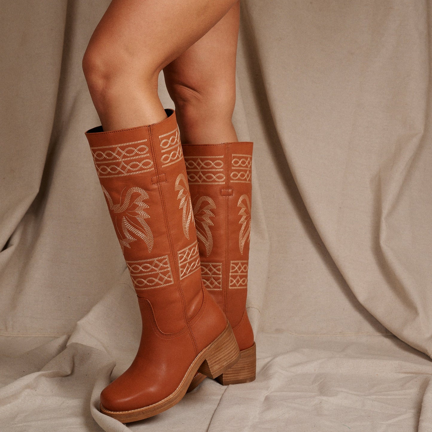 AVALON LEATHER BOOT
