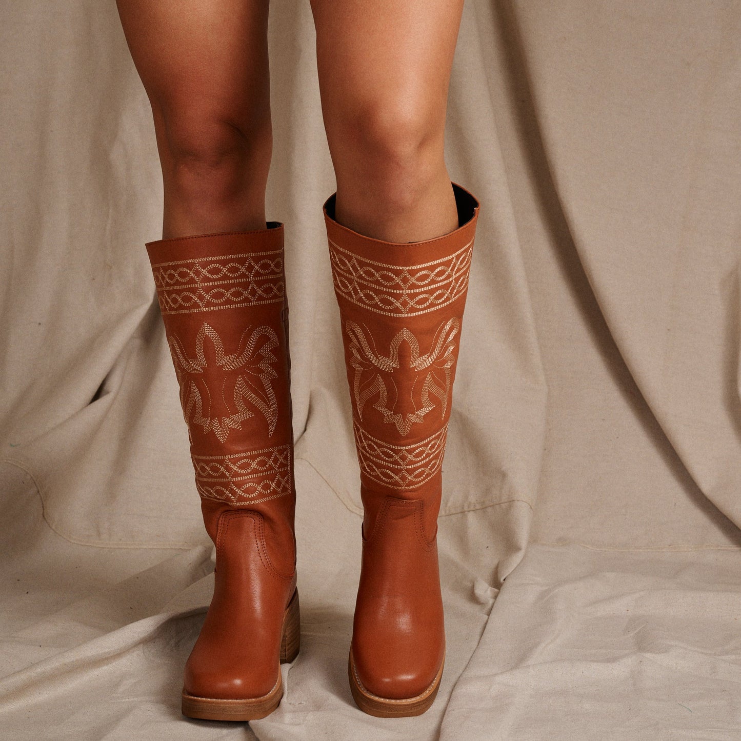 AVALON LEATHER BOOT