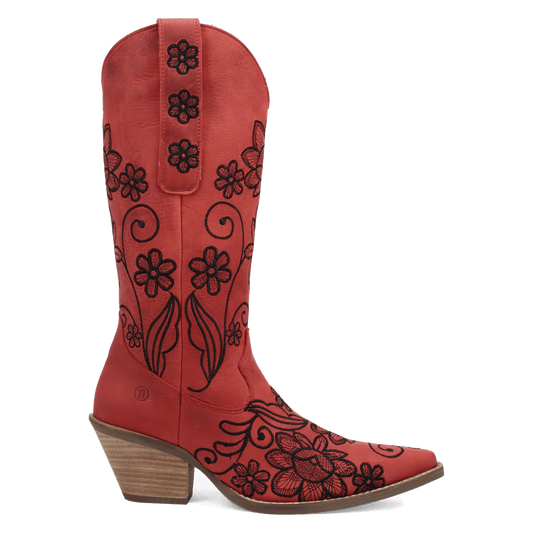 PRODUCT SHOT WESTERN SWING LEATHER BOOT AT 90 DEGREE INSIDE ANGLE