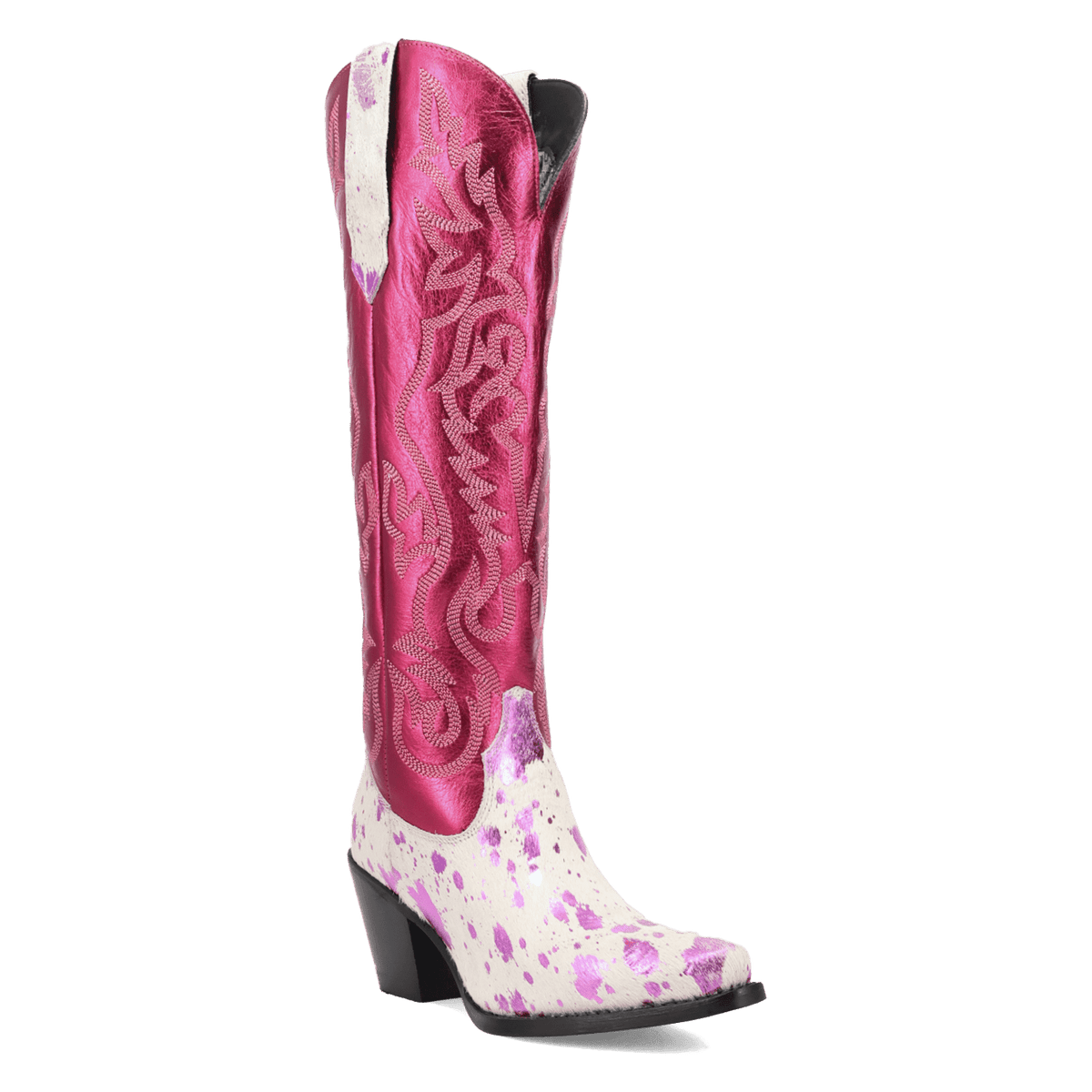 PRODUCT SHOT TAKE NO BULL LEATHER BOOT AT 45 DEGREE ANGLE