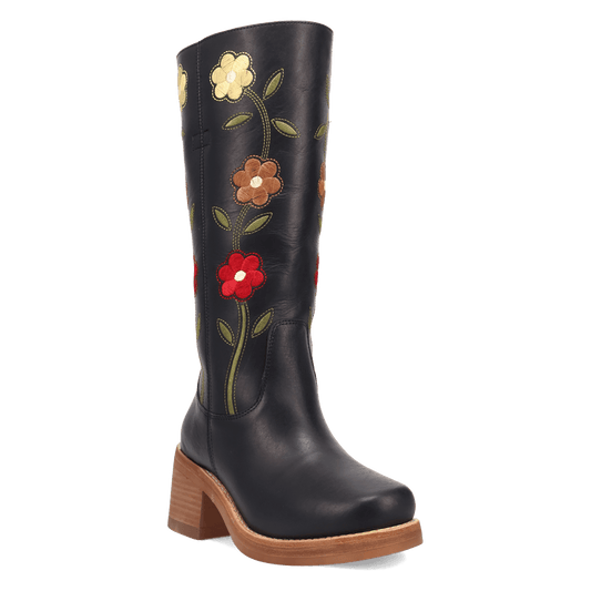 PRODUCT SHOT BLOOM LEATHER BOOT AT 45 DEGREE ANGLE