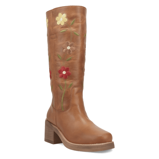 PRODUCT SHOT BLOOM LEATHER BOOT AT 45 DEGREE ANGLE