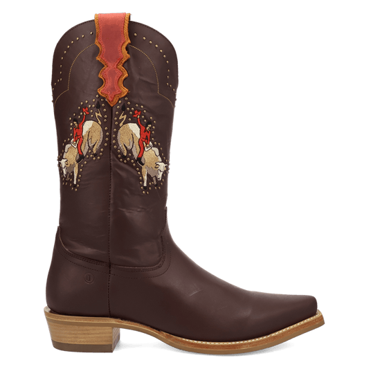 PRODUCT SHOT BUCK YEAH LEATHER BOOT AT 90 DEGREE INSIDE ANGLE