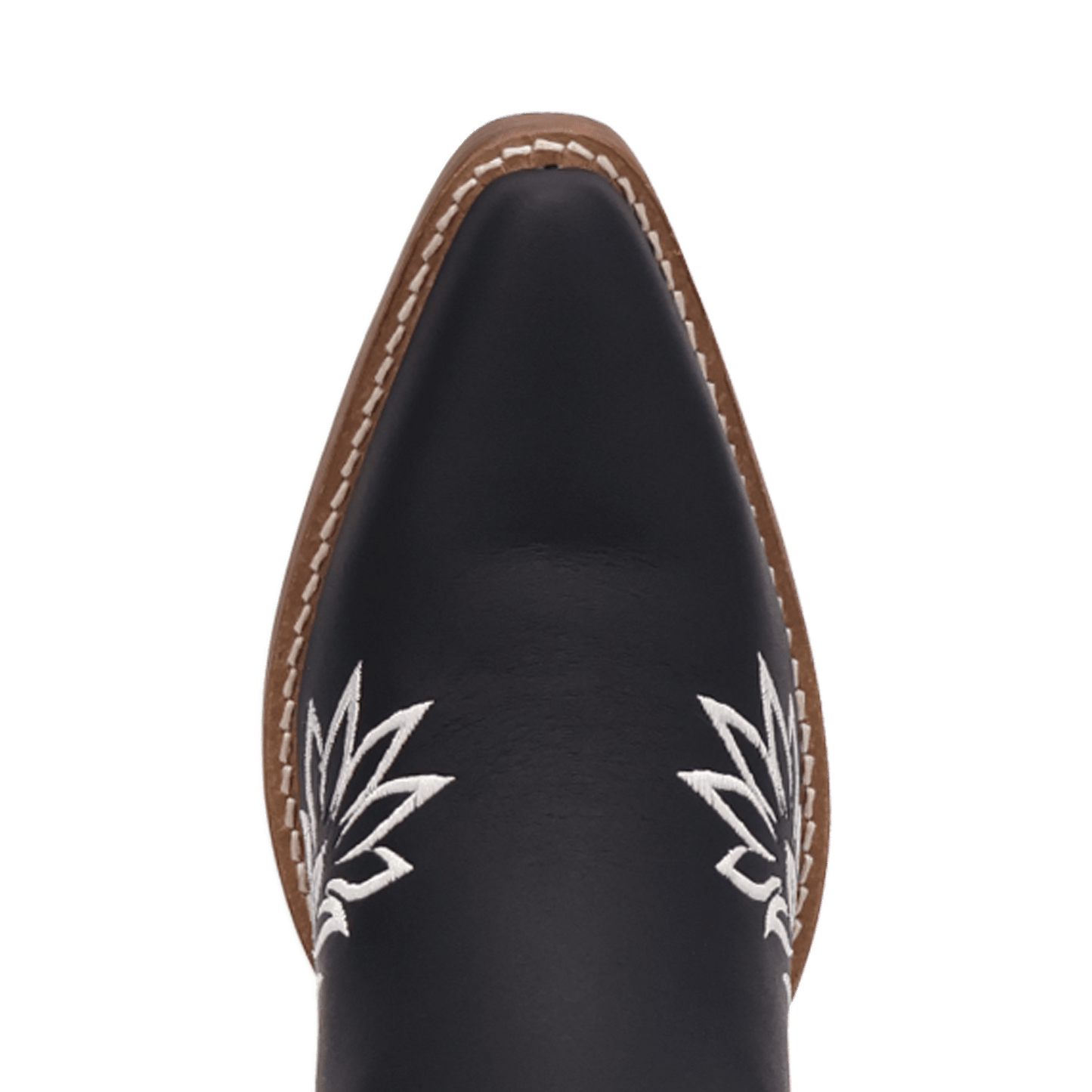 PRODUCT SHOT BUTTERCUP LEATHER BOOT AT TOE ANGLE