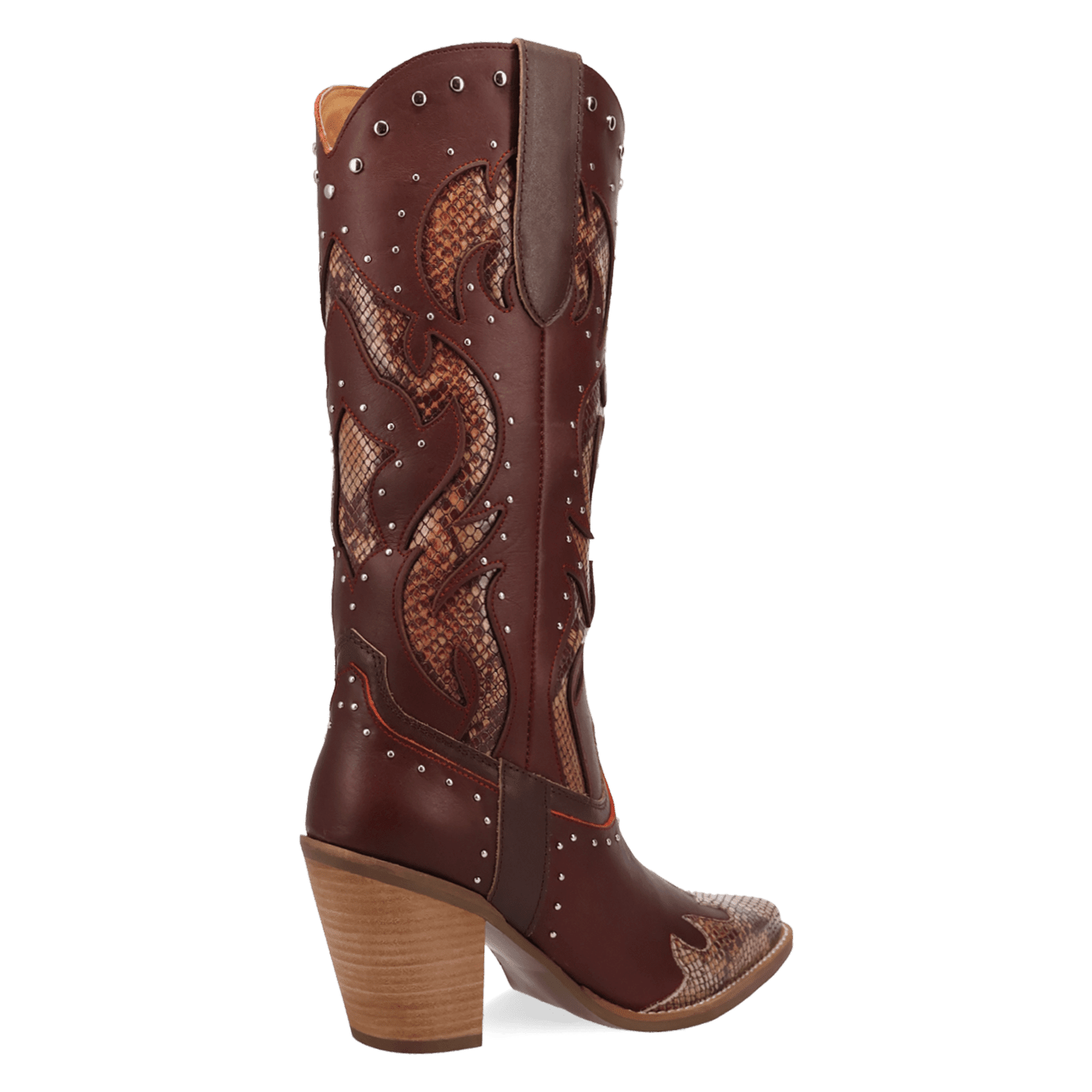 PRODUCT SHOT UNTAMED LEATHER BOOT AT 315 DEGREE ANGLE