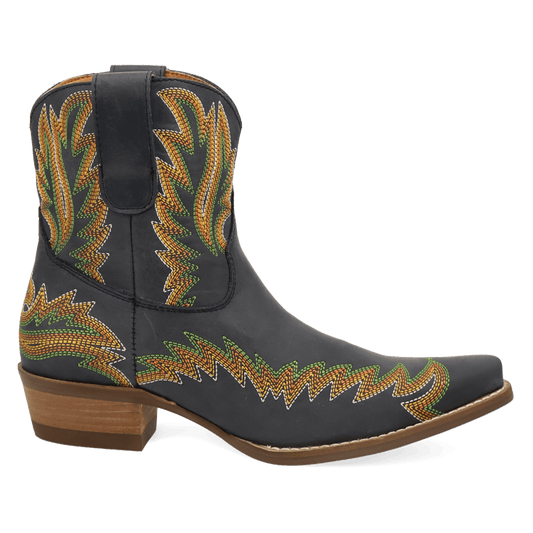 PRODUCT SHOT LAUREL LEATHER BOOTIE AT 90 DEGREE INSIDE ANGLE