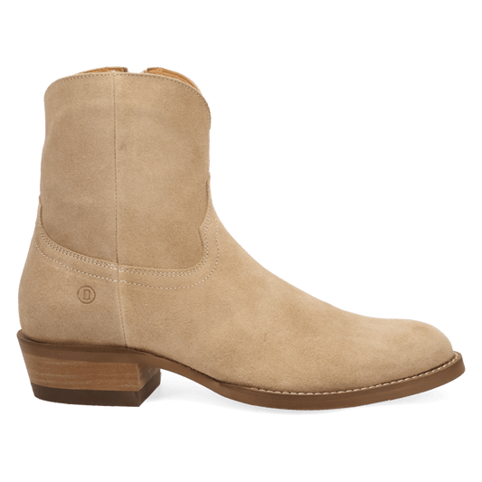 PRODUCT SHOT NIGHT SHIFT LEATHER BOOT AT 90 DEGREE INSIDE ANGLE