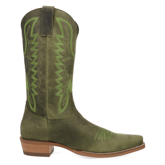 PRODUCT SHOT WORKHORSE LEATHER BOOT AT 90 DEGREE INSIDE ANGLE