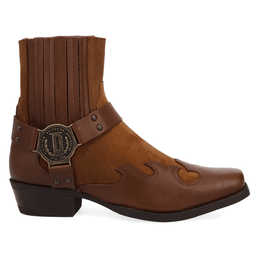 PRODUCT SHOT BANDIT LEATHER BOOT AT 90 DEGREE INSIDE ANGLE