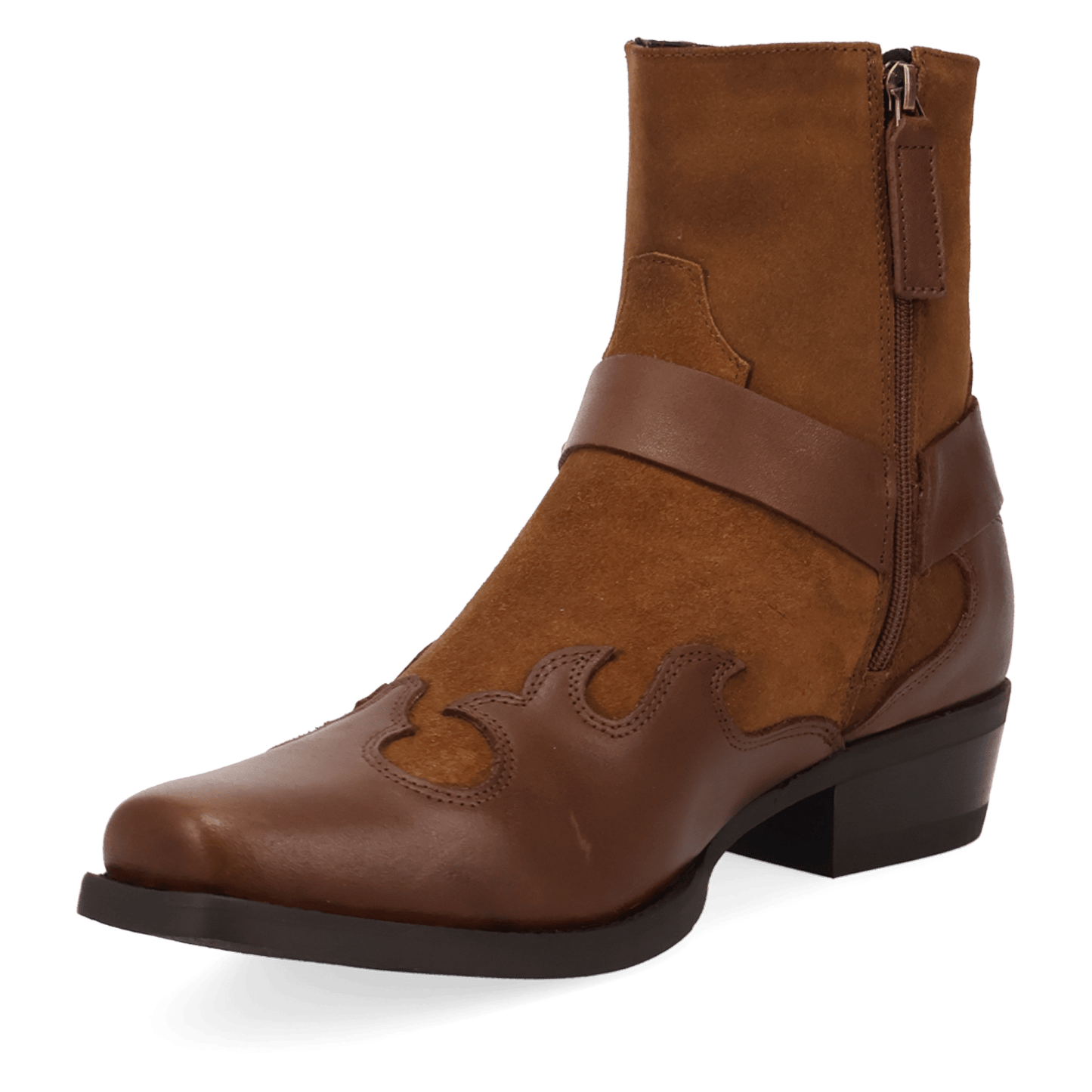 PRODUCT SHOT BANDIT LEATHER BOOT AT 225 DEGREE ANGLE