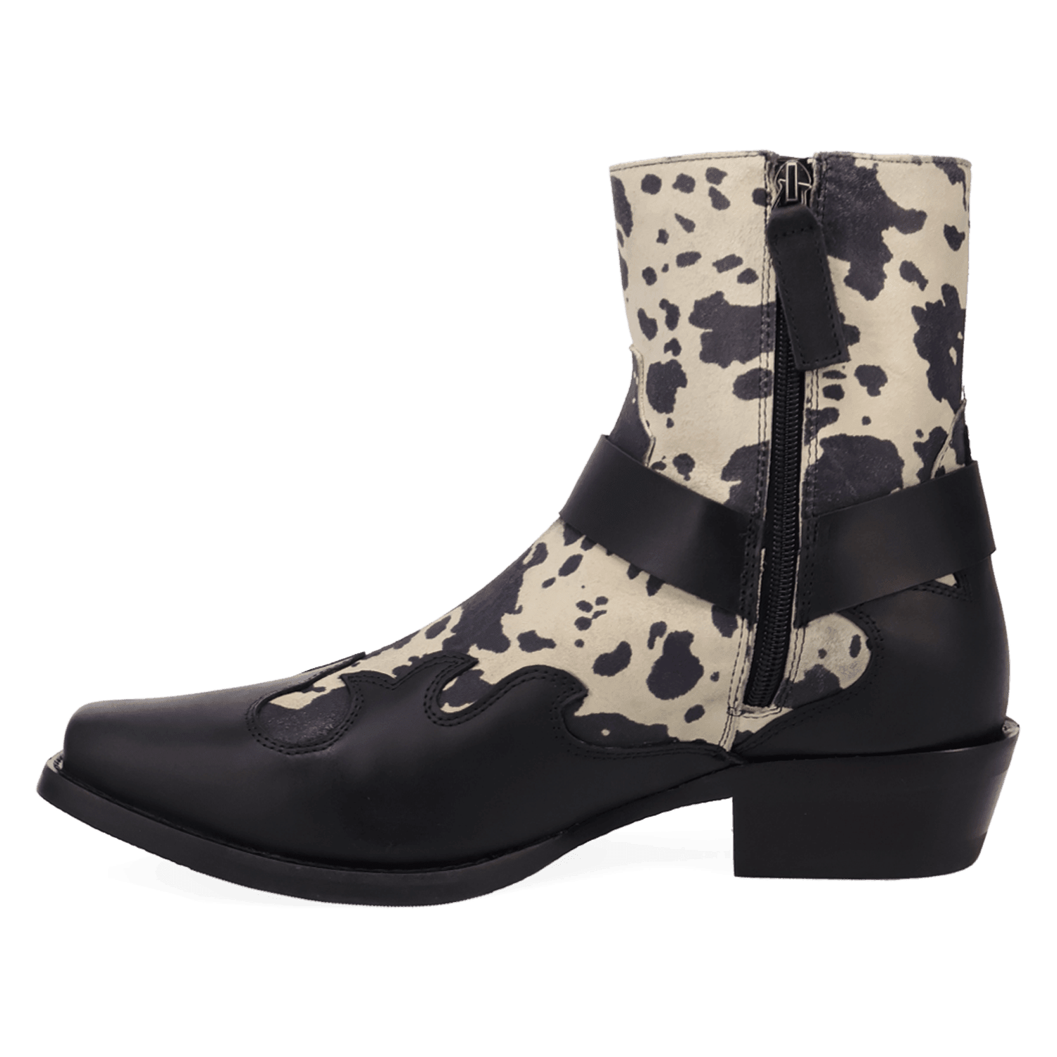 PRODUCT SHOT BANDIT LEATHER BOOT AT 135 DEGREE OUTSIDE ANGLE