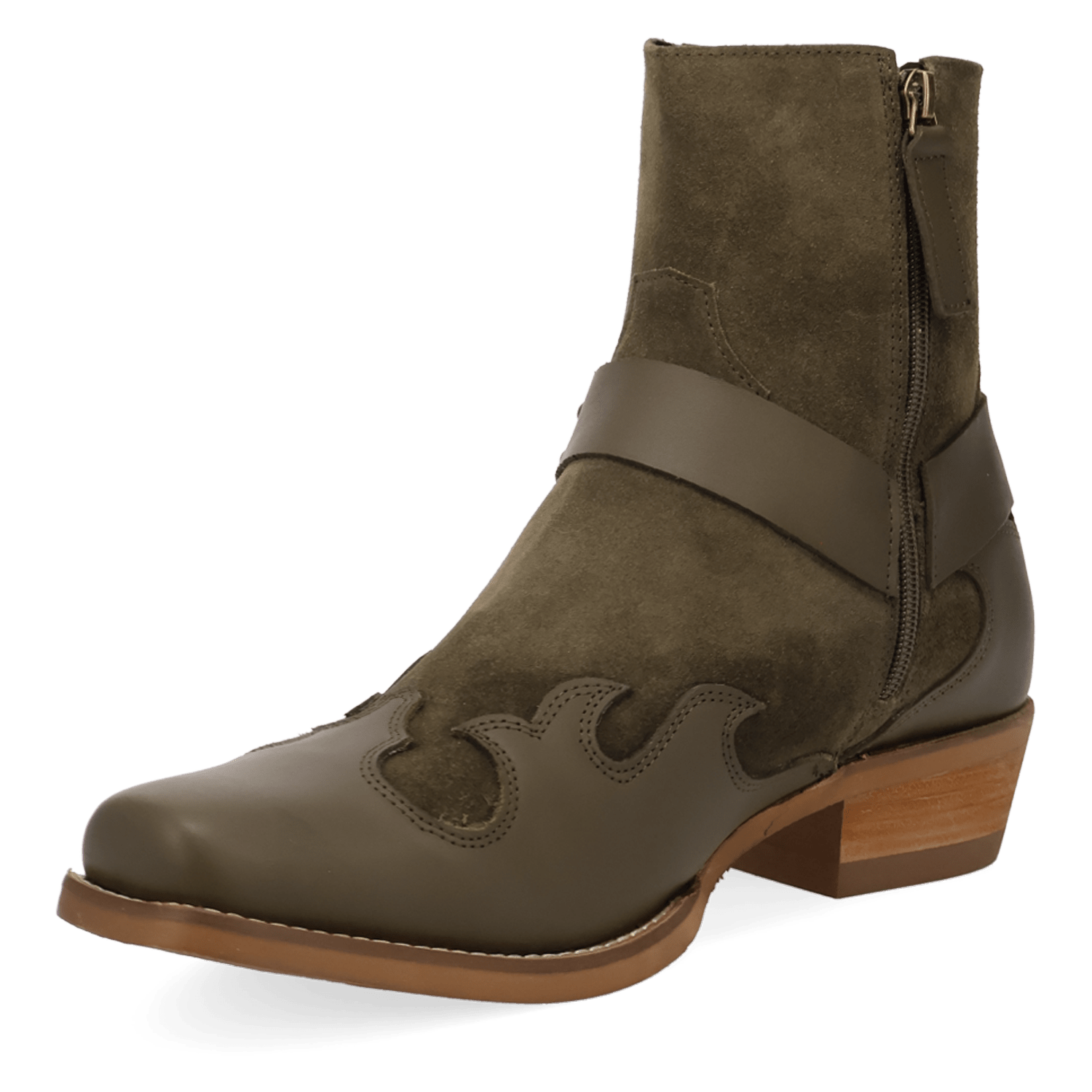 PRODUCT SHOT BANDIT LEATHER BOOT AT 225 DEGREE ANGLE