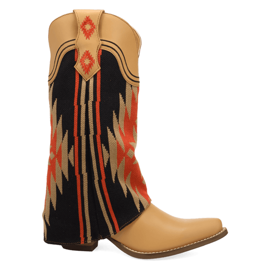 PRODUCT SHOT MYSTIC MESA FABRIC WRAPPED BOOT AT 90 DEGREE INSIDE ANGLE
