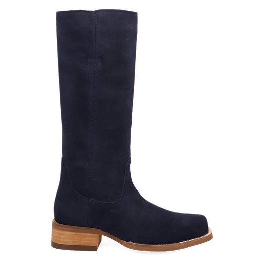 PRODUCT SHOT LEGEND LEATHER BOOT AT 90 DEGREE INSIDE ANGLE