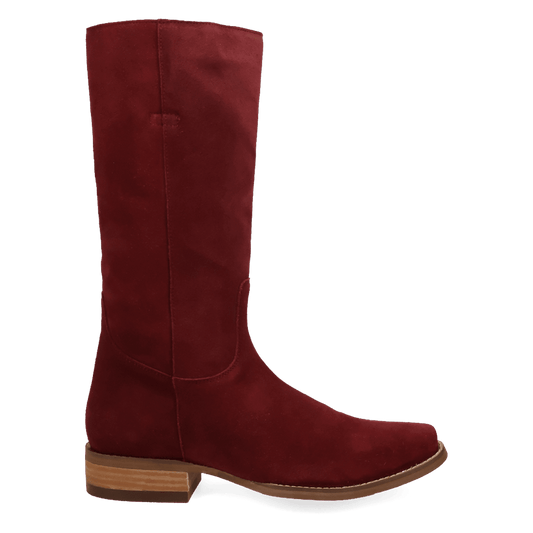 PRODUCT SHOT BOONE LEATHER BOOT AT 90 DEGREE INSIDE ANGLE