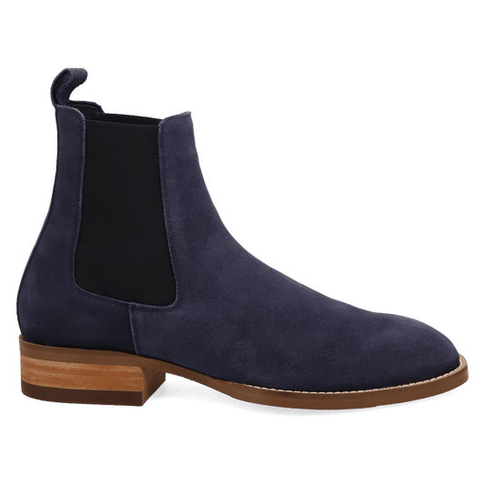 PRODUCT SHOT GENTRY LEATHER BOOTIE AT 90 DEGREE INSIDE ANGLE